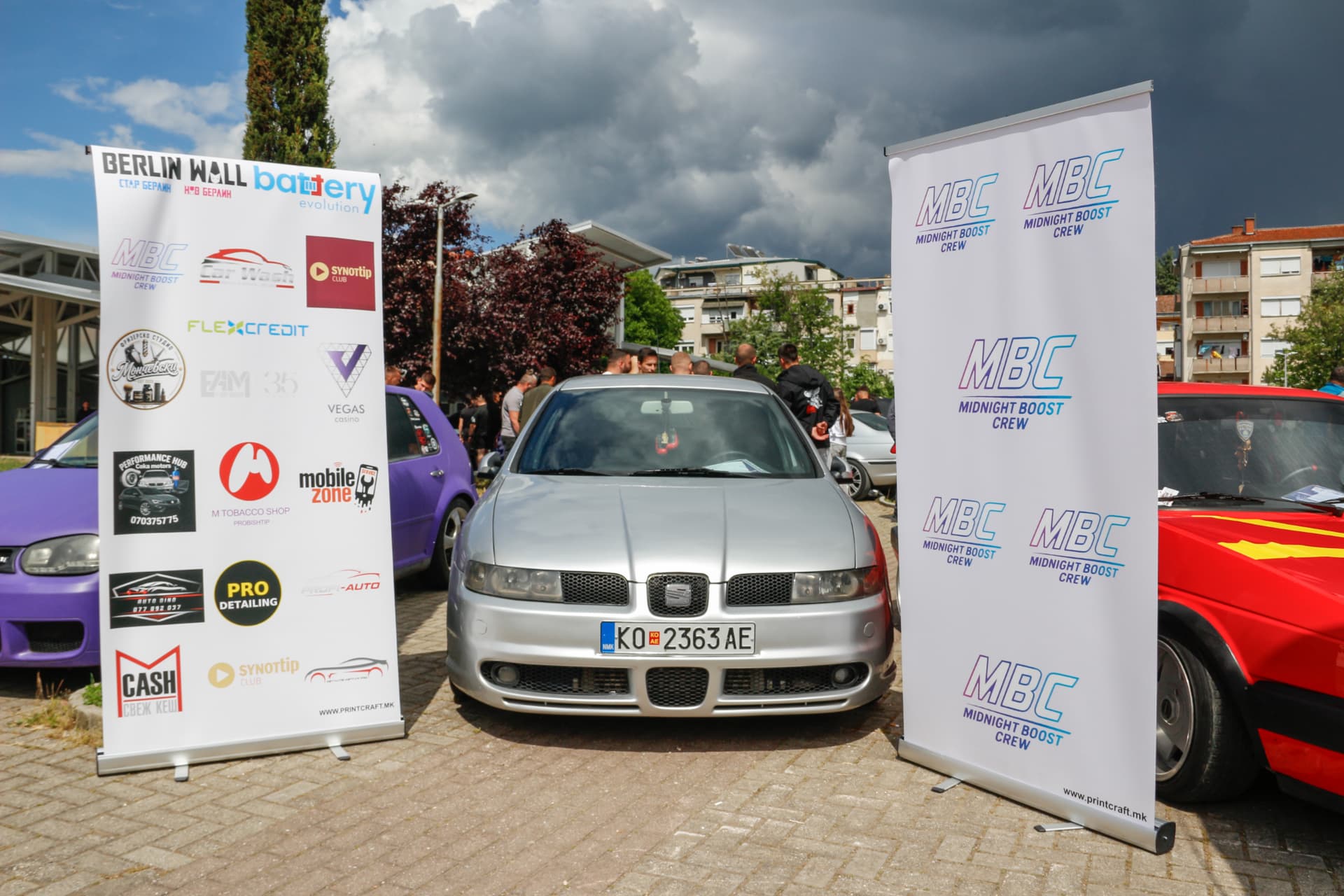 Silver Seat Toledo between MBC banners